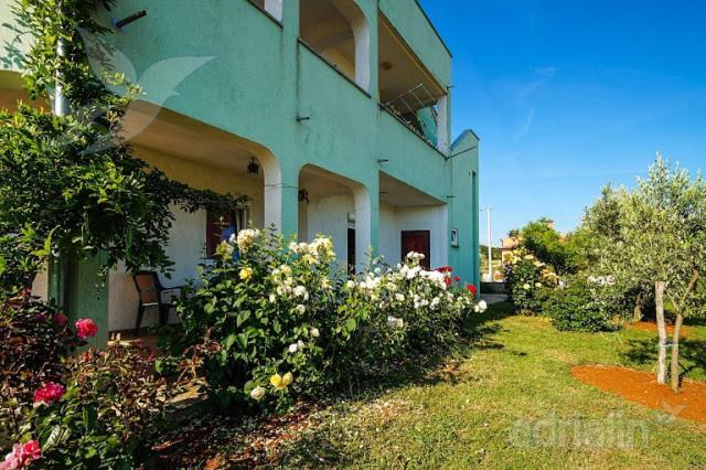 Apartmani Natasa Vrsar Ngoại thất bức ảnh